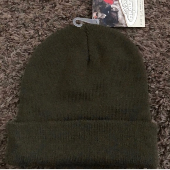 NWT🌲Realtree Beanie - Picture 6 of 6